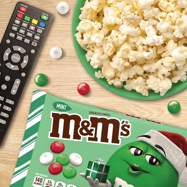 M&M'S Holiday Mint Chocolate Christmas Candy, 9.2 oz Bag | Hy-Vee
